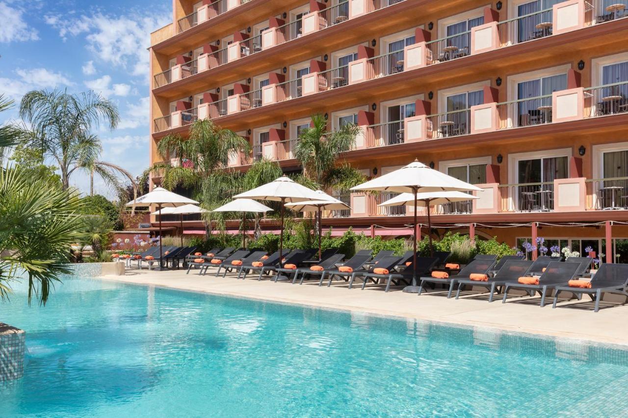 Luna Park Hotel Yoga & Spa มัลกรัตเดมาร์ ภายนอก รูปภาพ