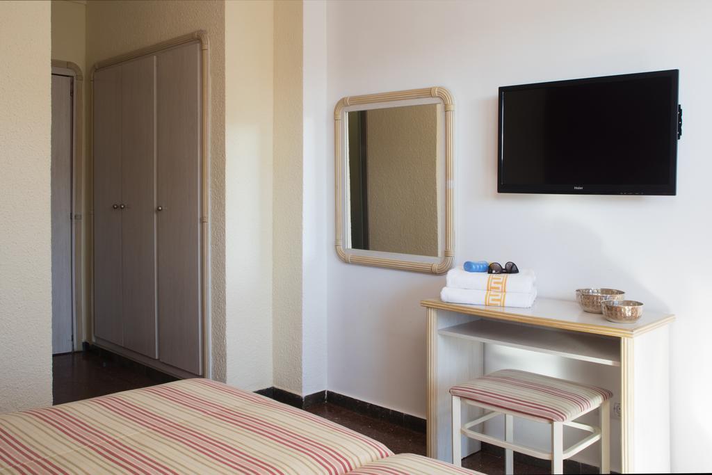 Luna Park Hotel Yoga & Spa มัลกรัตเดมาร์ ภายนอก รูปภาพ